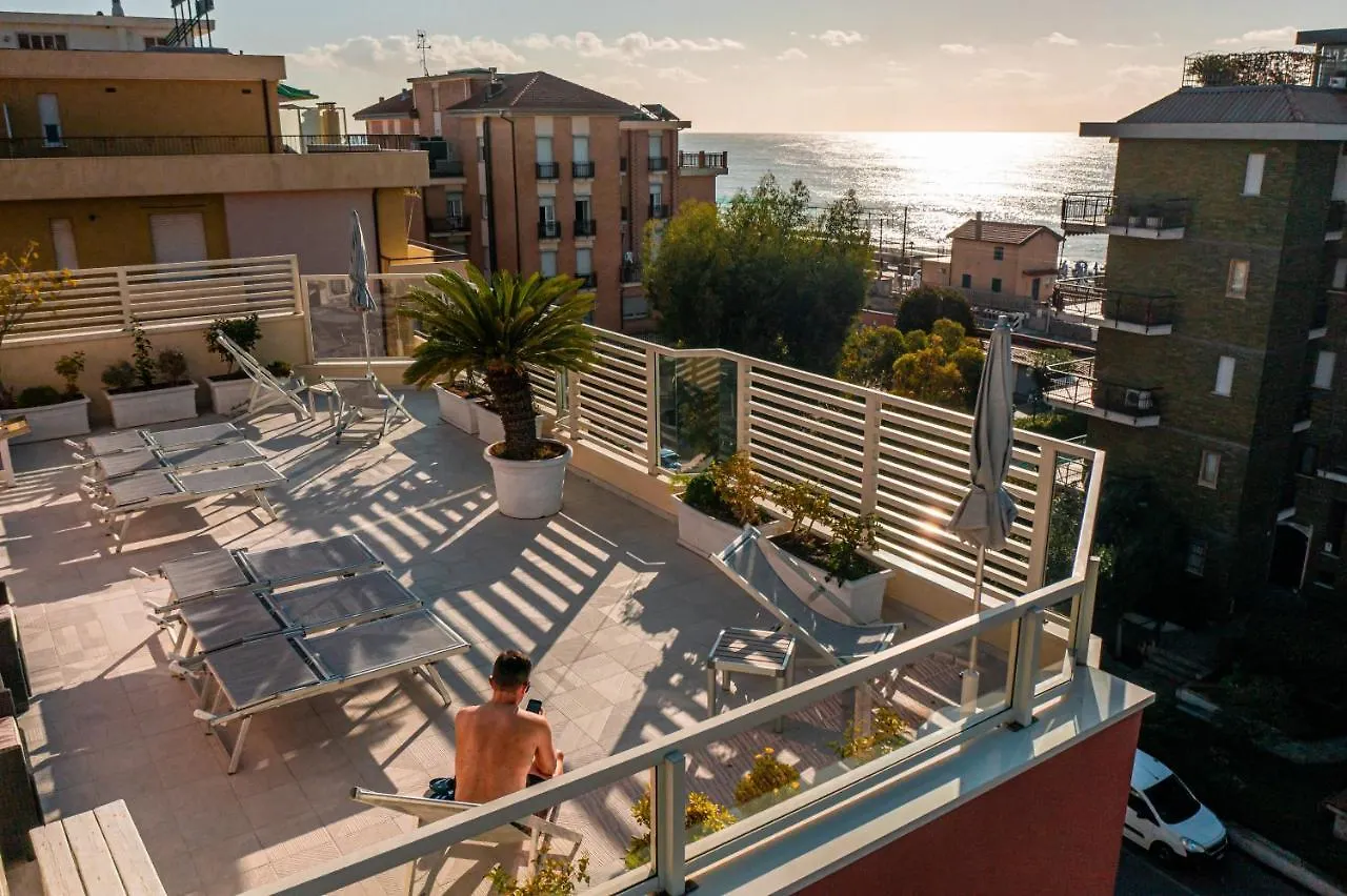 Ligure Residence Pietra Ligure 2*,